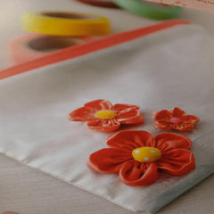 Japanese Fabric Flowers Book